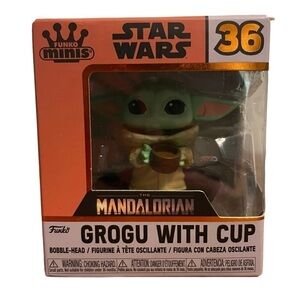 Funko Minis Star Wars The Mandalorian Grogu with Cup Bobble-Head New in Box #36